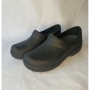 Crocs Women's Size 8 Neria Pro II Clog Slip Resistant Work Shoes Black